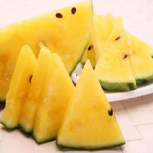 黑无籽瓜好吃吗怎么吃的,品尝与食用指南