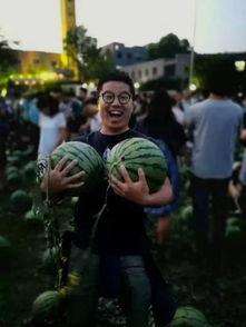 热门吃瓜事件学校,揭秘近期热门吃瓜事件背后的真相