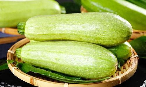 最新热门吃瓜名称,娱乐圈风云再起，谁将成下一个焦点？