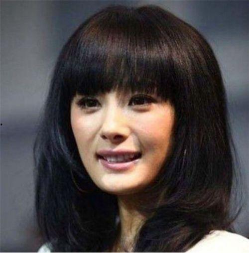 齐刘海明星网红,揭秘明星网红的时尚刘海造型