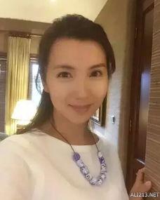 明星网红改年龄,年龄造假背后的秘密