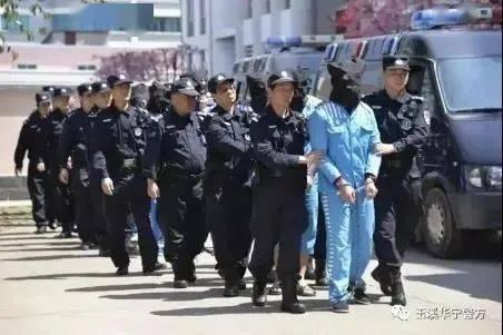 吃瓜黑团伙强收过路费
