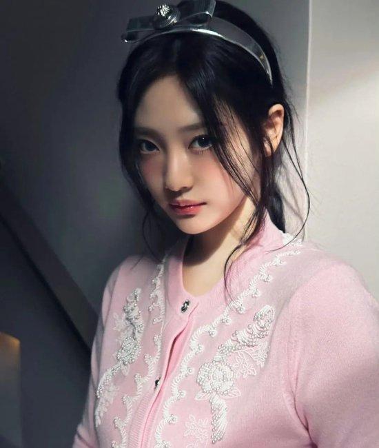 氛围感明星网红,魅力四溢的社交圈焦点”